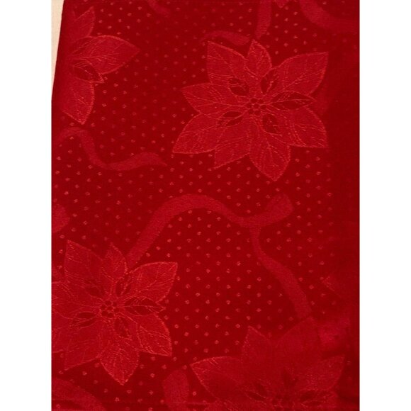 Red Poinsettia Table Runner 13" X 72" Christmas Holiday Dining Family Mainstays - Picture 5 of 9